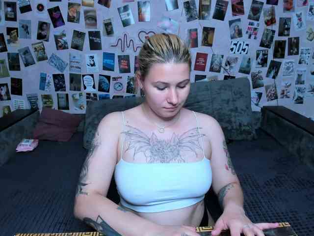 Ulya11Cutex webcam