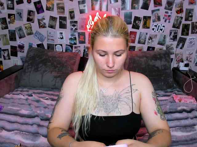 Ulya11Cutex webcam