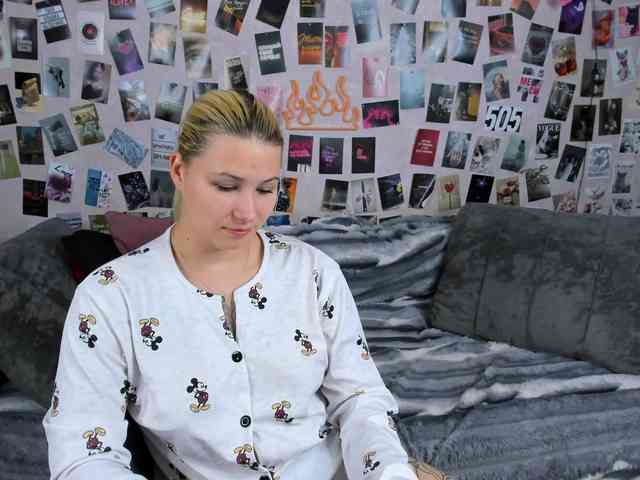 Ulya11Cutex webcam