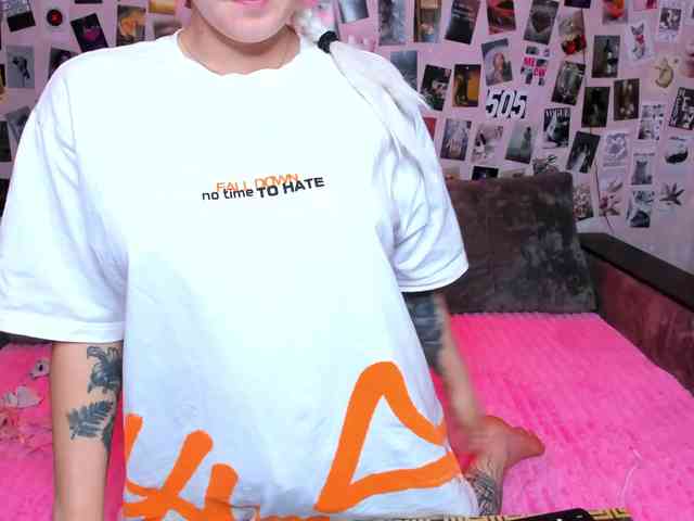 Ulya11Cutex webcam