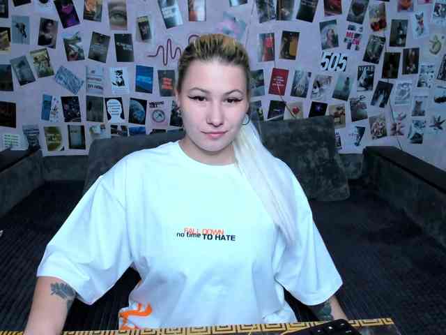 Ulya11Cutex webcam