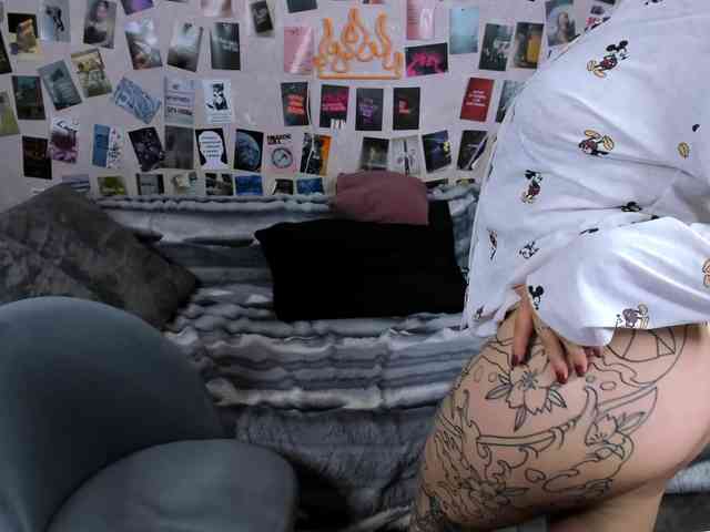 Ulya11Cutex webcam