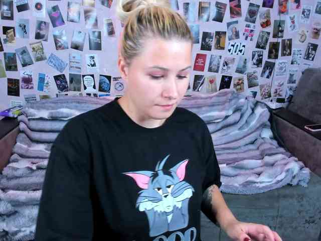 Ulya11Cutex webcam
