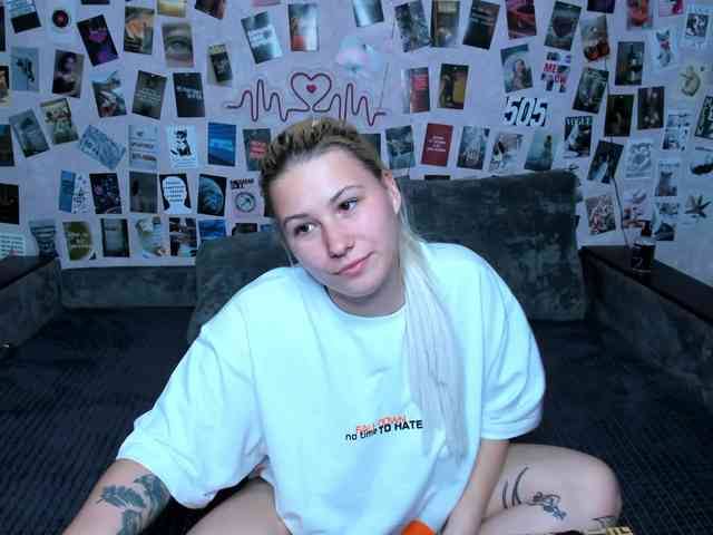 Ulya11Cutex webcam