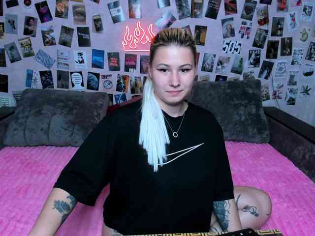 Ulya11Cutex webcam