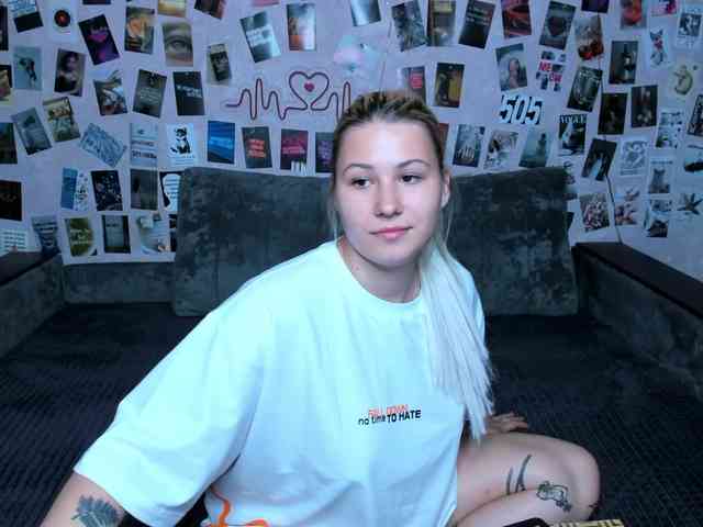 Ulya11Cutex webcam