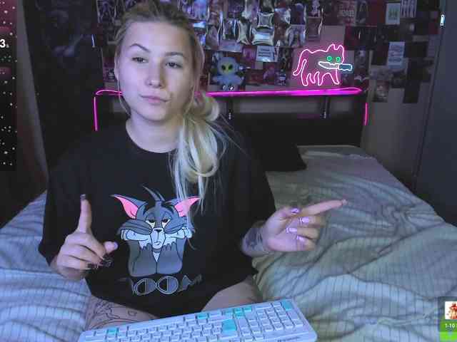Ulya11Cutex webcam