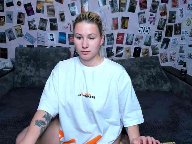 Ulya11Cutex webcam