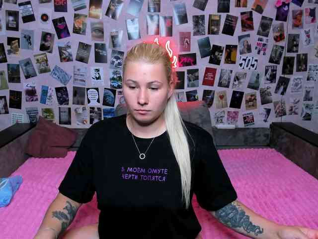 Ulya11Cutex webcam