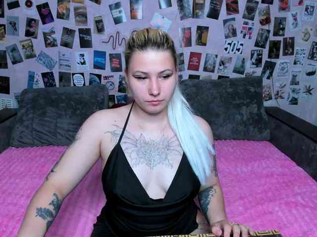 Ulya11Cutex webcam