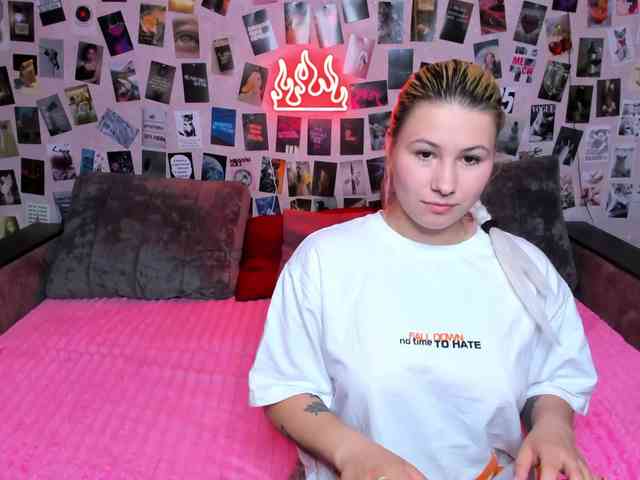 Ulya11Cutex webcam
