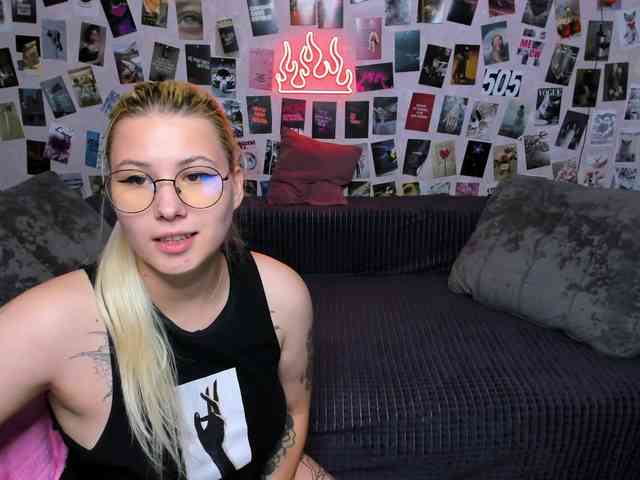 Ulya11Cutex webcam