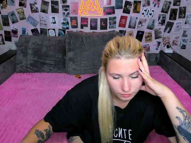 Ulya11Cutex webcam
