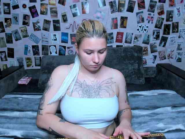 Ulya11Cutex webcam