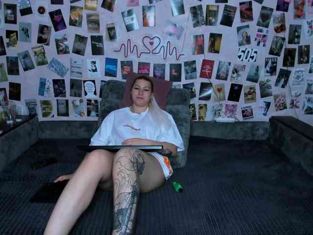 Ulya11Cutex webcam