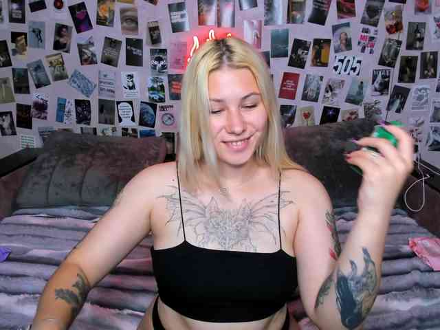 Ulya11Cutex webcam