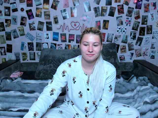 Ulya11Cutex webcam
