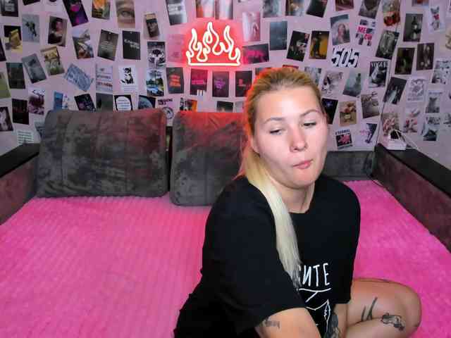 Ulya11Cutex webcam