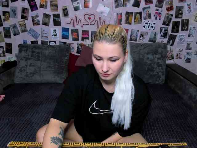 Ulya11Cutex webcam