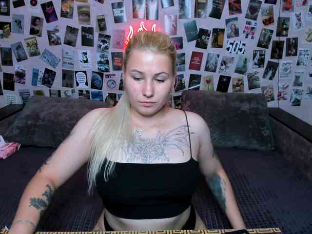 Ulya11Cutex webcam