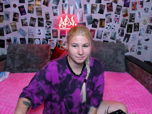 Ulya11Cutex webcam