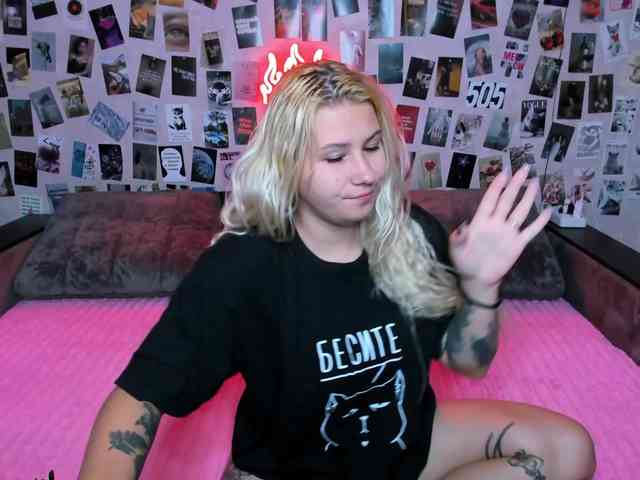 Ulya11Cutex webcam