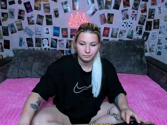 Ulya11Cutex webcam