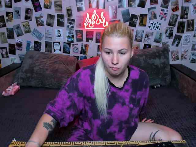 Ulya11Cutex