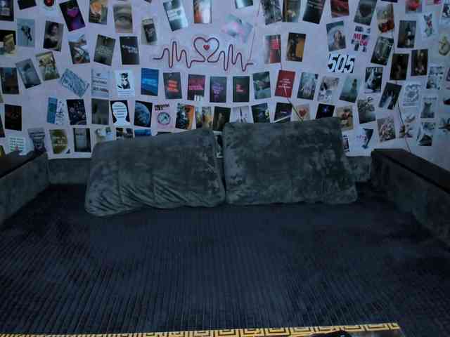 Ulya11Cutex webcam