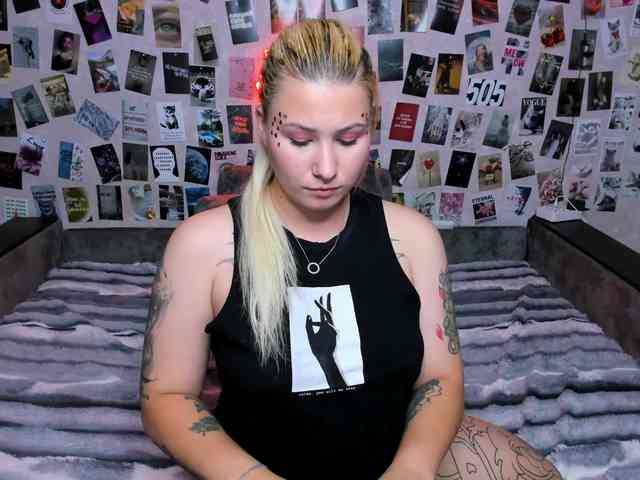 Ulya11Cutex webcam