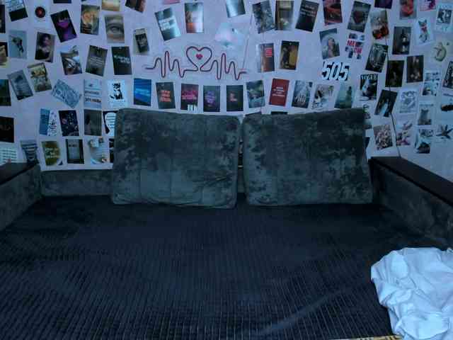 Ulya11Cutex webcam