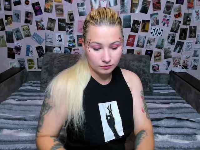 Ulya11Cutex webcam