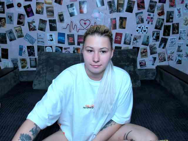 Ulya11Cutex webcam