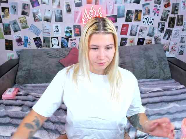 Ulya11Cutex webcam