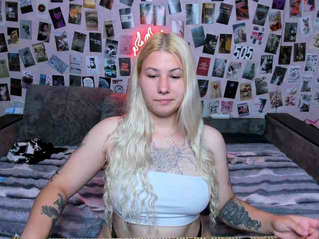 Ulya11Cutex webcam