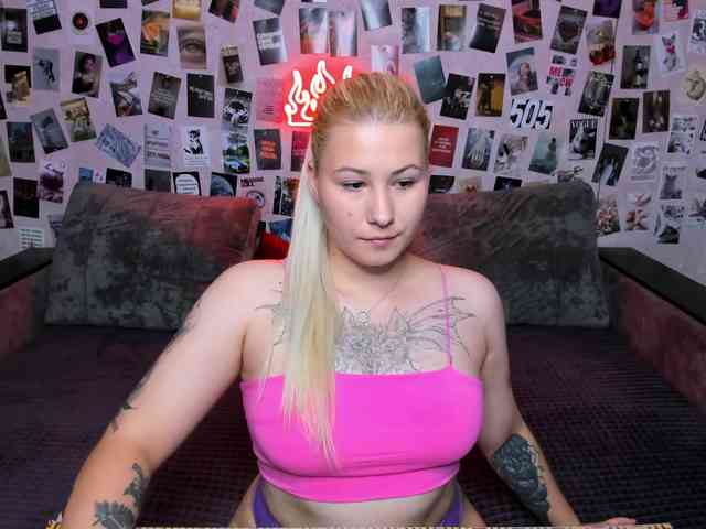 Ulya11Cutex webcam