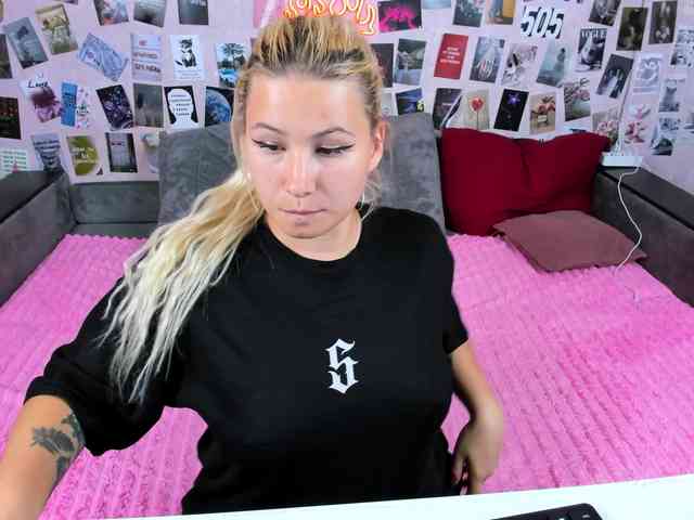 Ulya11Cutex webcam