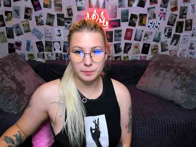 Ulya11Cutex webcam