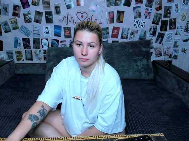 Ulya11Cutex webcam