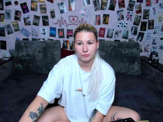 Ulya11Cutex webcam