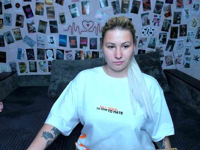 Ulya11Cutex webcam