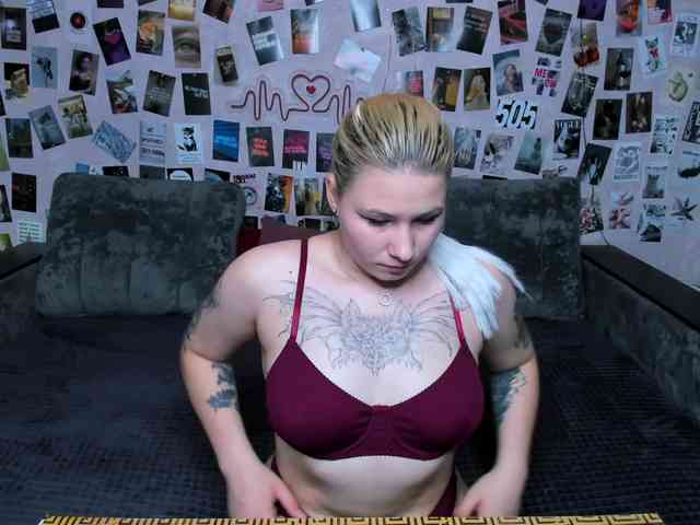 Ulya11Cutex webcam