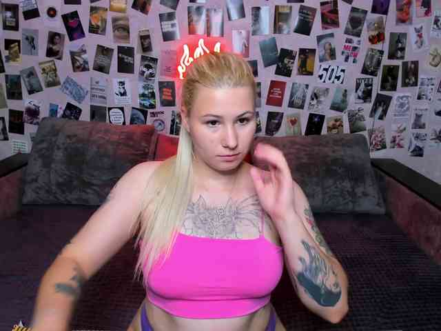 Ulya11Cutex webcam