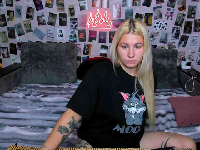 Ulya11Cutex webcam