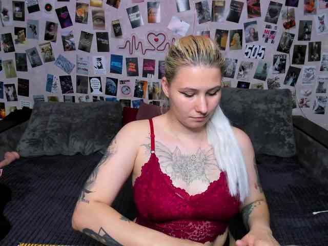 Ulya11Cutex webcam