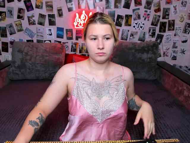 Ulya11Cutex webcam