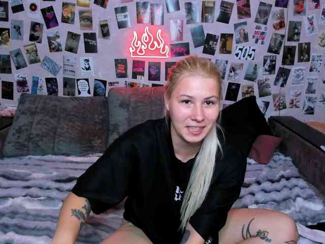 Ulya11Cutex webcam