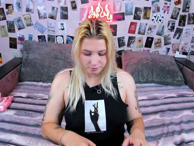 Ulya11Cutex webcam