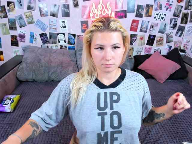 Ulya11Cutex webcam