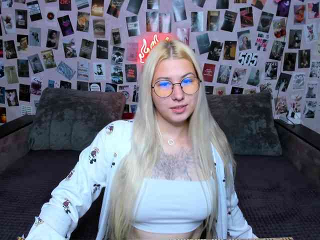 Ulya11Cutex webcam